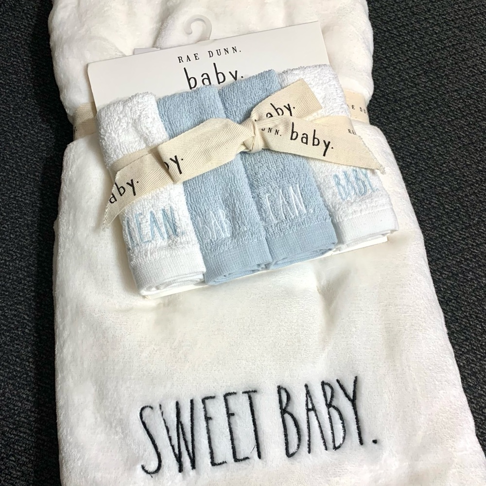 Rae Dunn Baby Bundle SWEET BABY Sherpa Blanket CLEAN Baby Wash Cloths